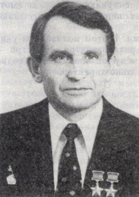Олег Григорьевич Макаров